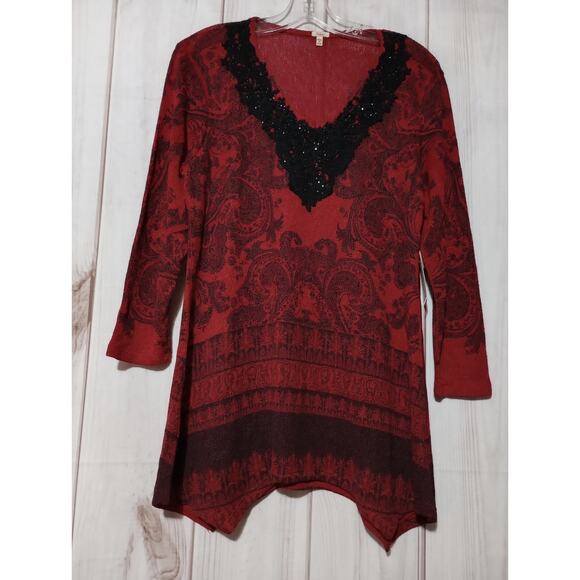 Reba Sweater Ladies Large‎ Red Black Embellished - Picture 1 of 8